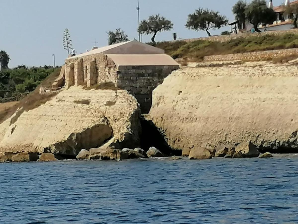 לינה וארוחת בוקר פורטו טורס Il Posto Nascosto מראה חיצוני תמונה